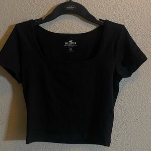 Black square neck top from Hollister, size medium, never worn, great condition